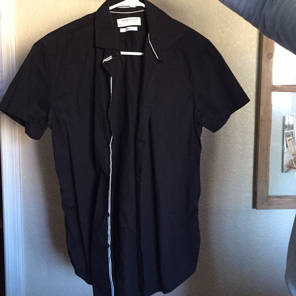 Denim and Flower short sleeve button down